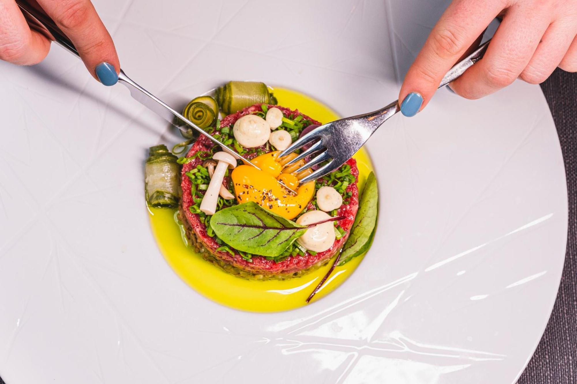 Green Mountain 5* Hotel Karpacz Exterior foto A steak tartare